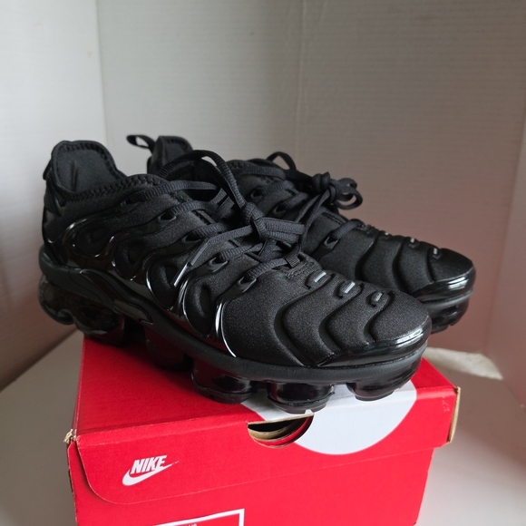 Nike Air Vapormax Plus Triple Black Anthracite 924453 004 Size 8 - Picture 2 of 7